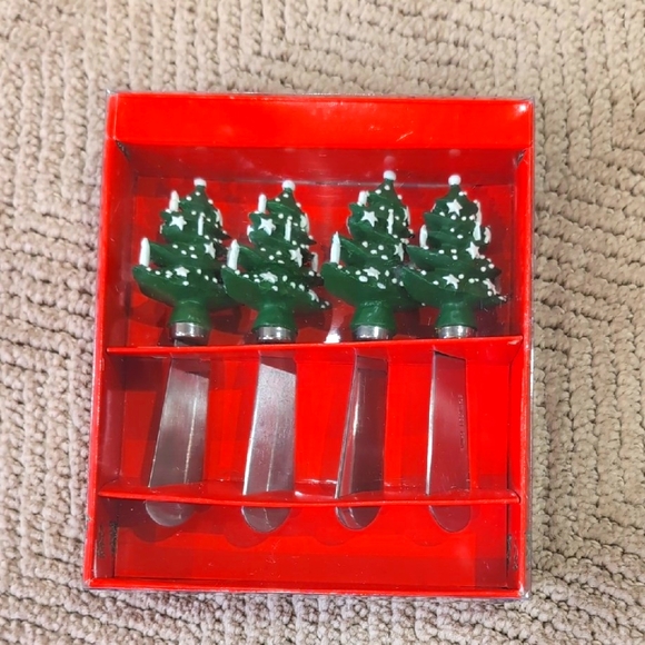 Set Of 4 Waechtersbach Christmas Tree Design Cheese / Butter / Dip Spreaders - Picture 1 of 5